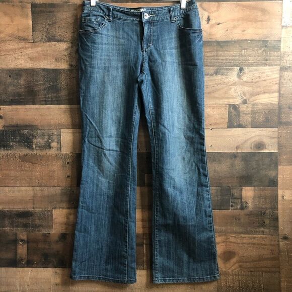 Mossimo supply co bootcut jeans size 13 - Picture 1 of 8